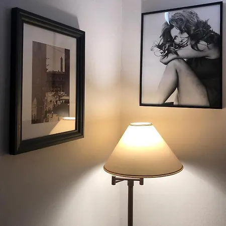 Healthy Flat - Tower Skyline View