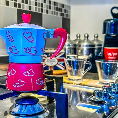 Healthy Flat - Tower Skyline View 아파트 볼로냐