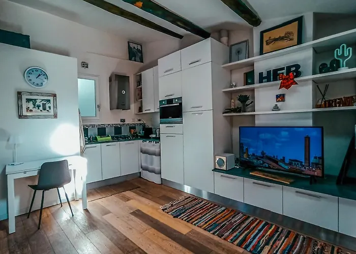 Healthy Flat - Tower Skyline View * Болонья