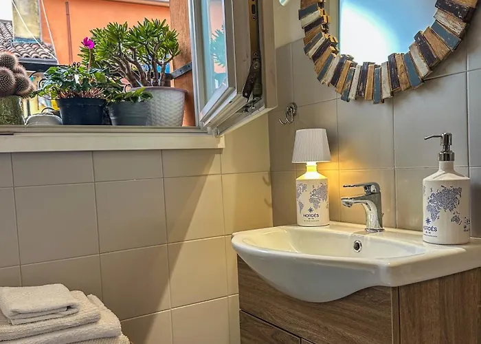 Апартаменты Healthy Flat - Tower Skyline View