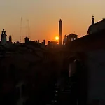 Апартаменты Healthy Flat - Tower Skyline View Болонья