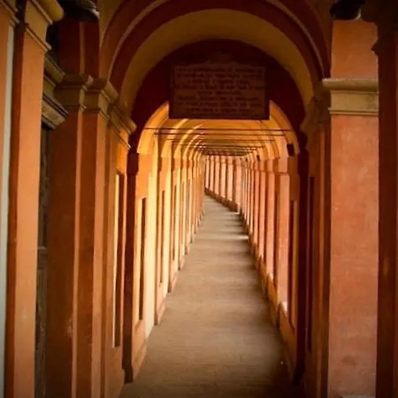 アパート Healthy Flat - Tower Skyline View ボローニャ