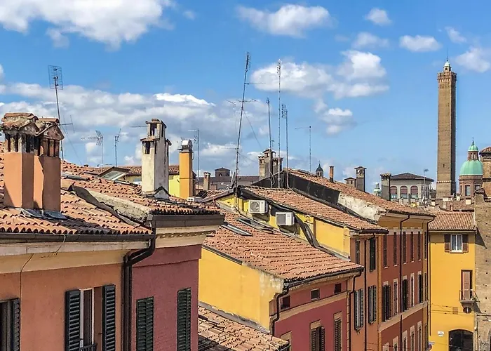 Healthy Flat - Tower Skyline View *