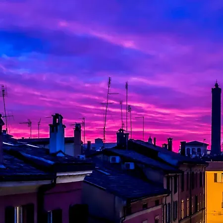 Healthy Flat - Tower Skyline View Bologna